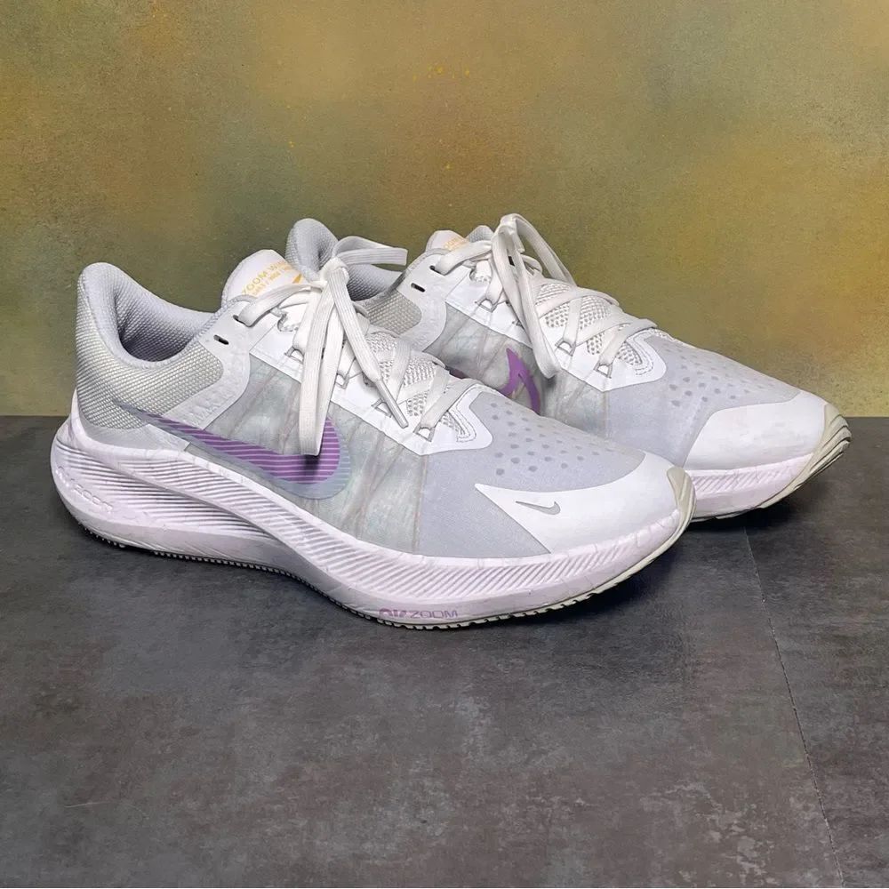Nike Air Zoom Winflo 8 Women's Grey / White / Violet  Sneakers Size 9